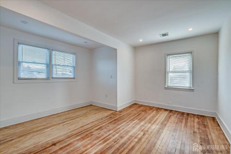 385 Pierson Avenue Edison NJ 08837