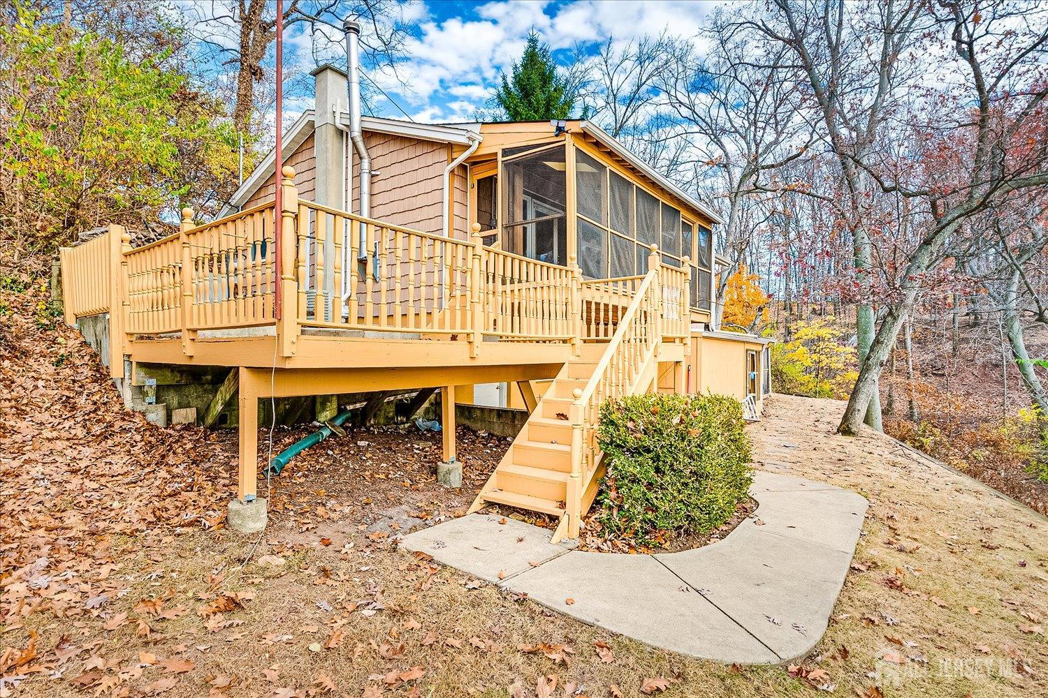 23 Cardownie Street Edison NJ 08817