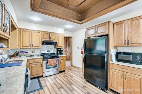 23 Cardownie Street Edison NJ 08817