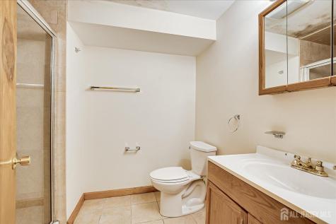 23 Cardownie Street Edison NJ 08817