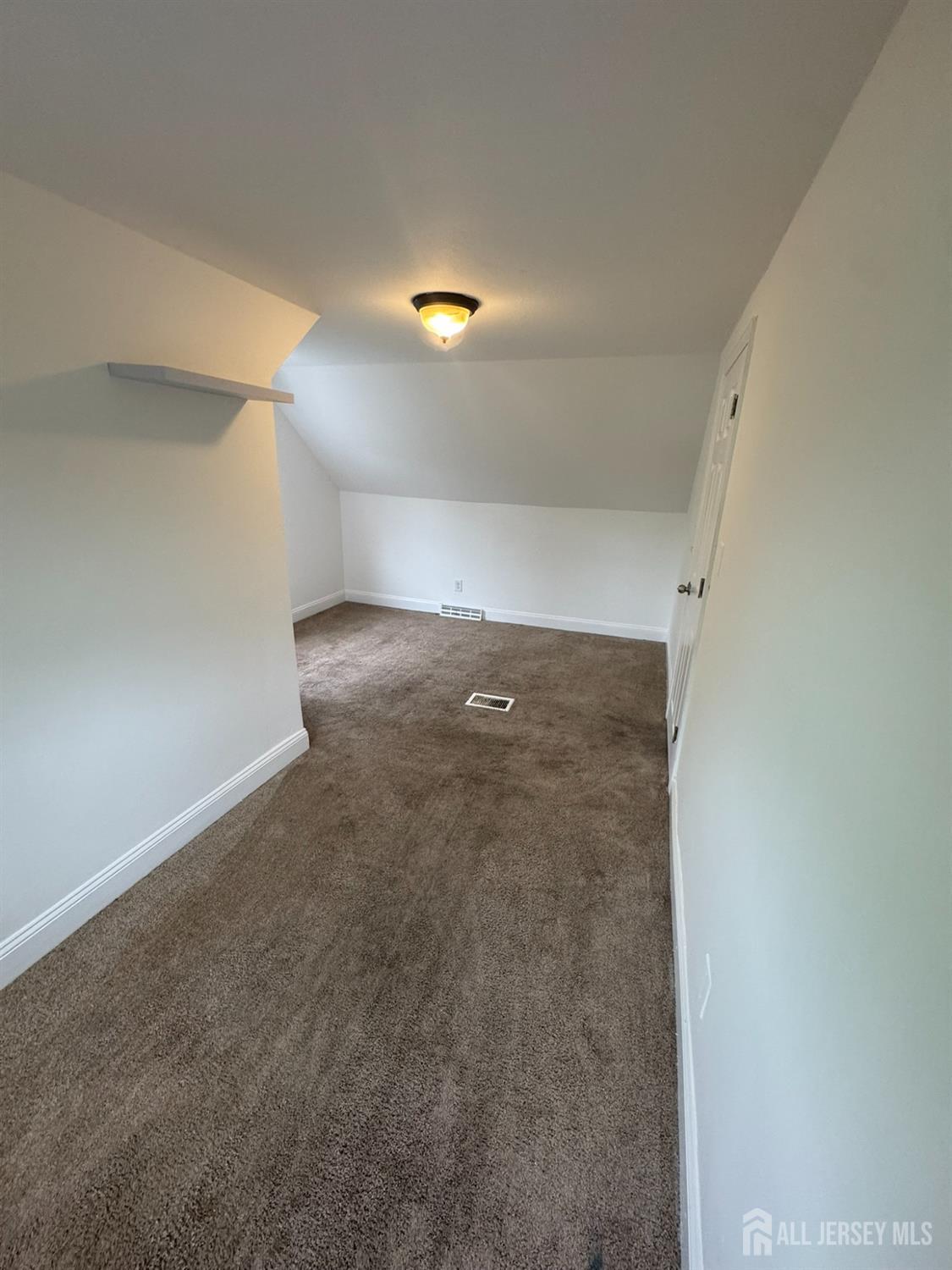 51 Kenwood Terrace Hamilton NJ 08610