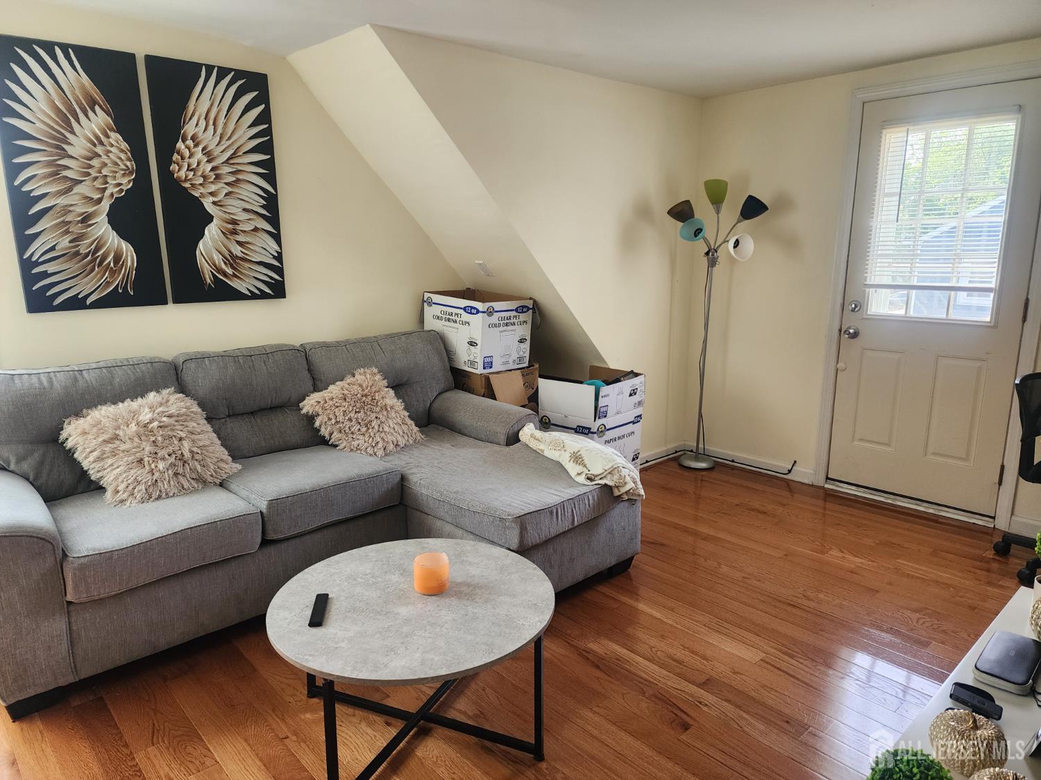 102 Wisteria Street Edison NJ 08817