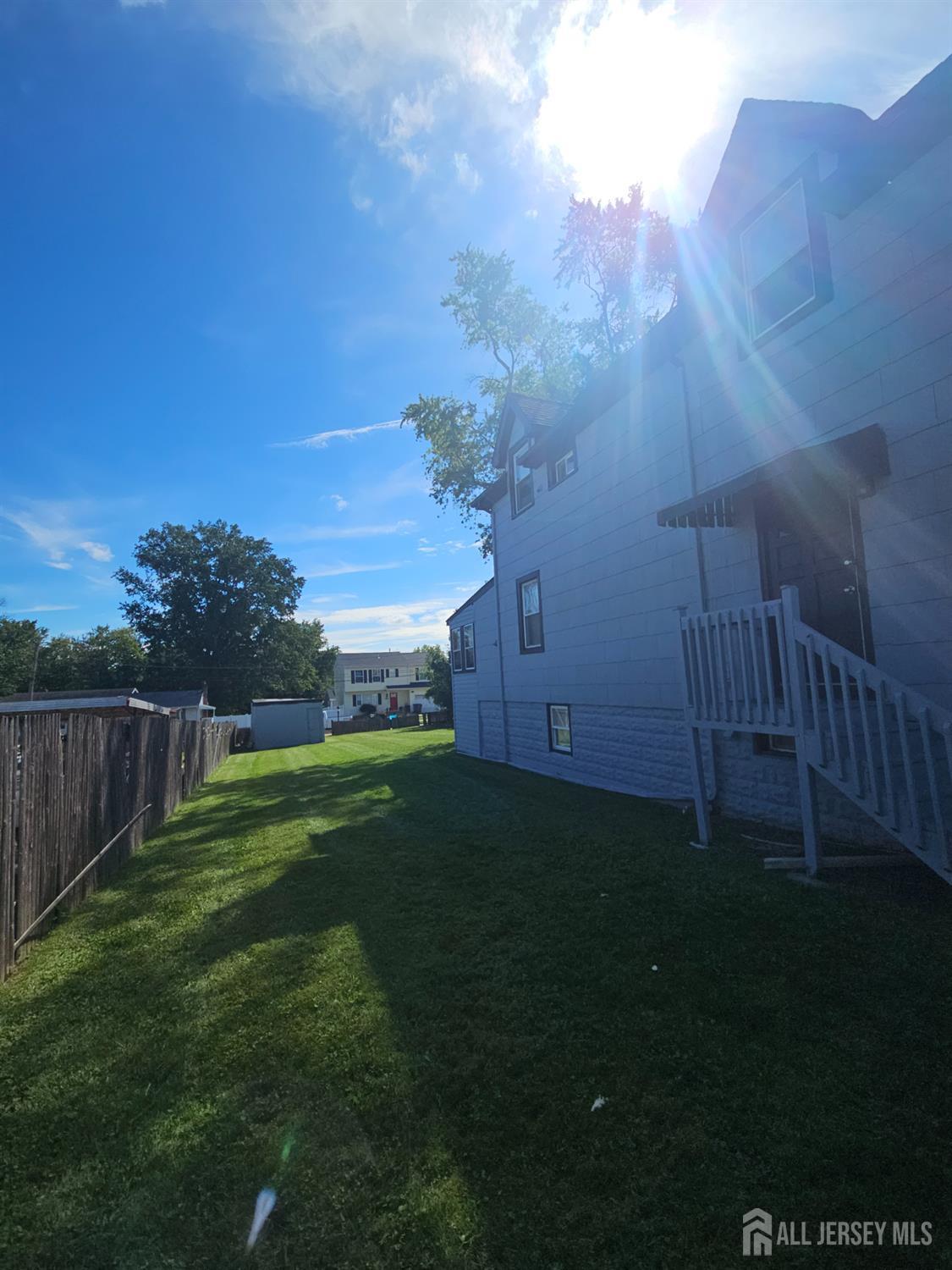582 Mereline Avenue Avenel NJ 07001