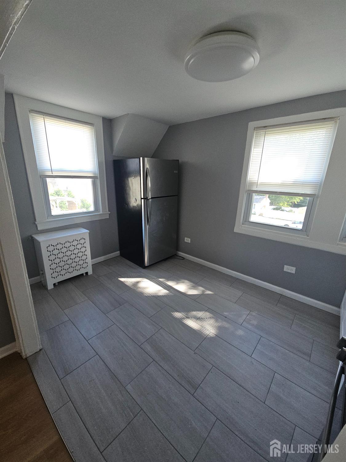 582 Mereline Avenue Avenel NJ 07001