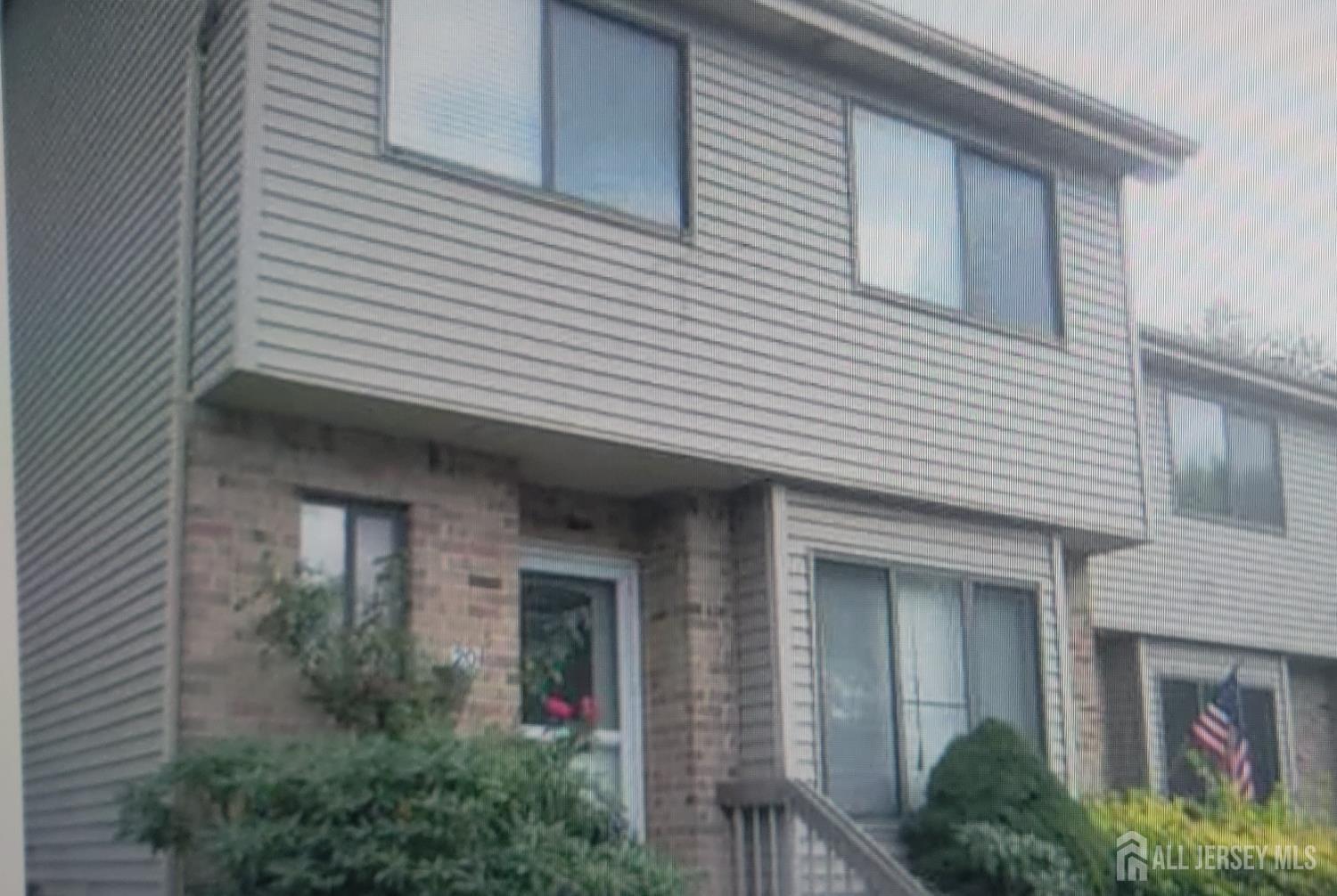 20 Wood Acres Drive North Brunswick NJ 08902