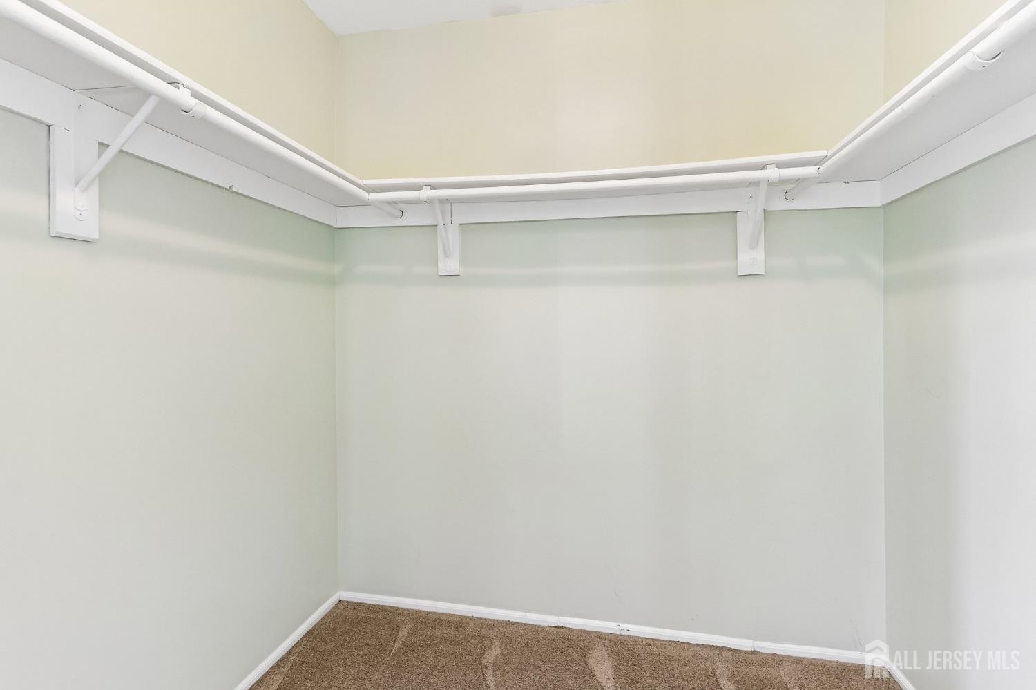 4 Chelsea Drive Piscataway NJ 08854