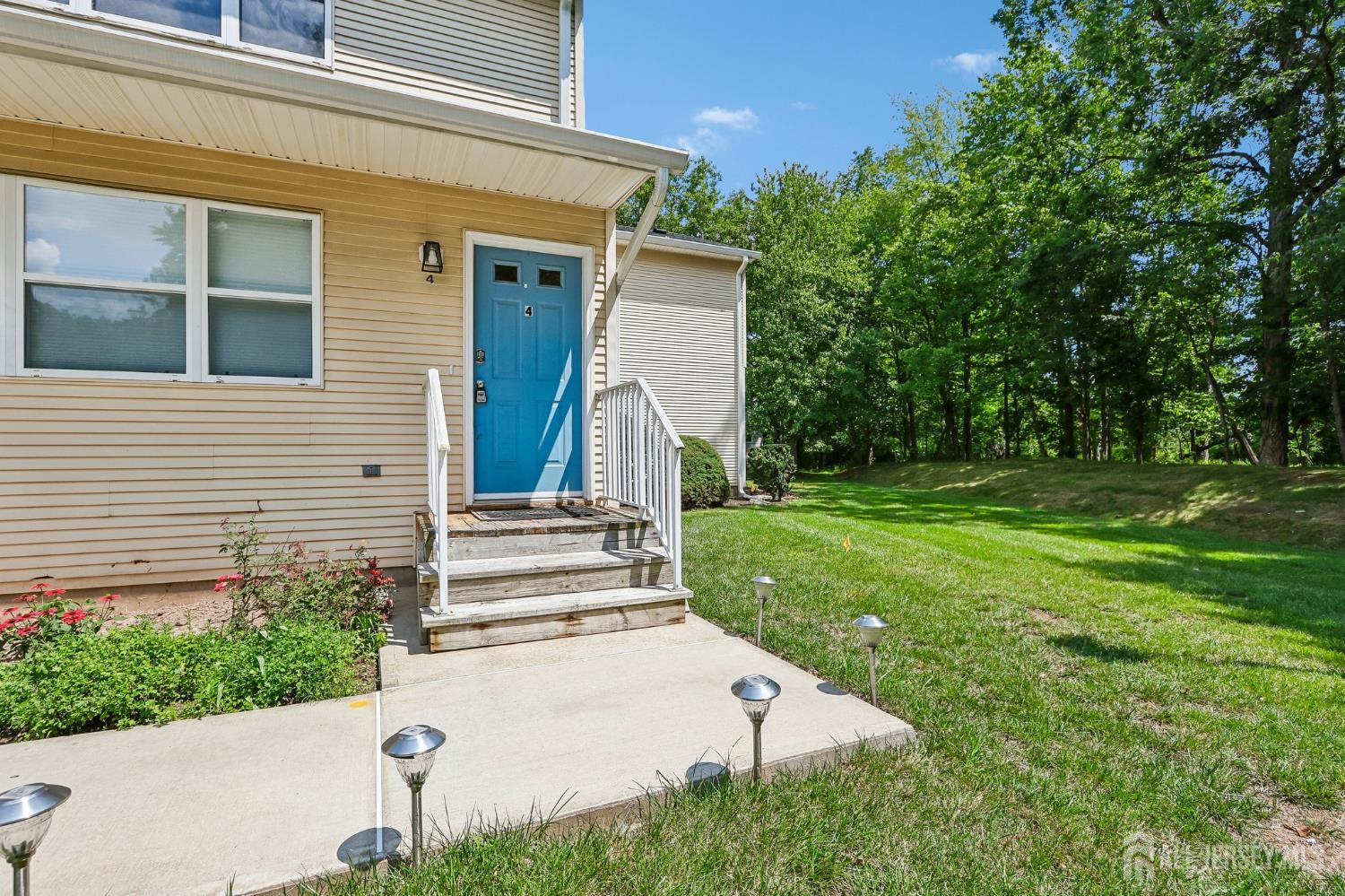 4 Chelsea Drive Piscataway NJ 08854