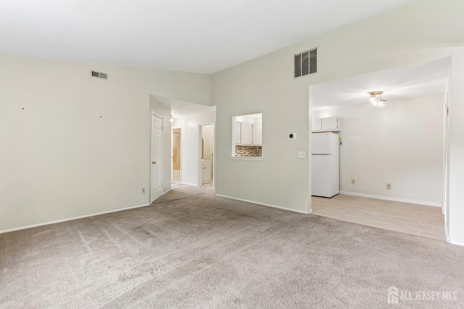 4 Chelsea Drive Piscataway NJ 08854