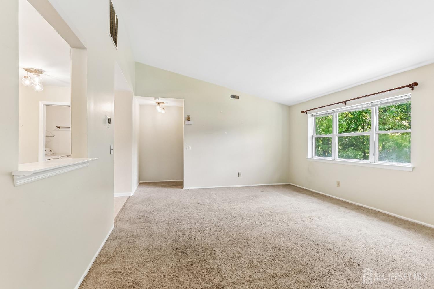 4 Chelsea Drive Piscataway NJ 08854
