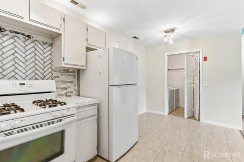 4 Chelsea Drive Piscataway NJ 08854