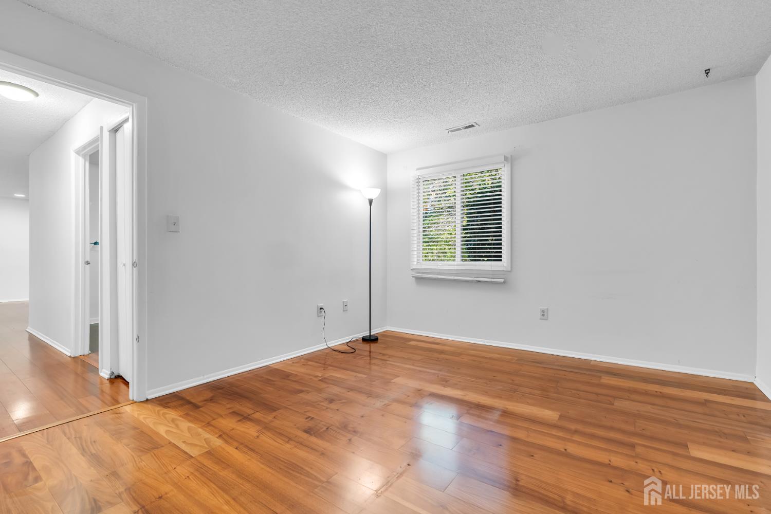 1719 Aspen Drive Plainsboro NJ 08536