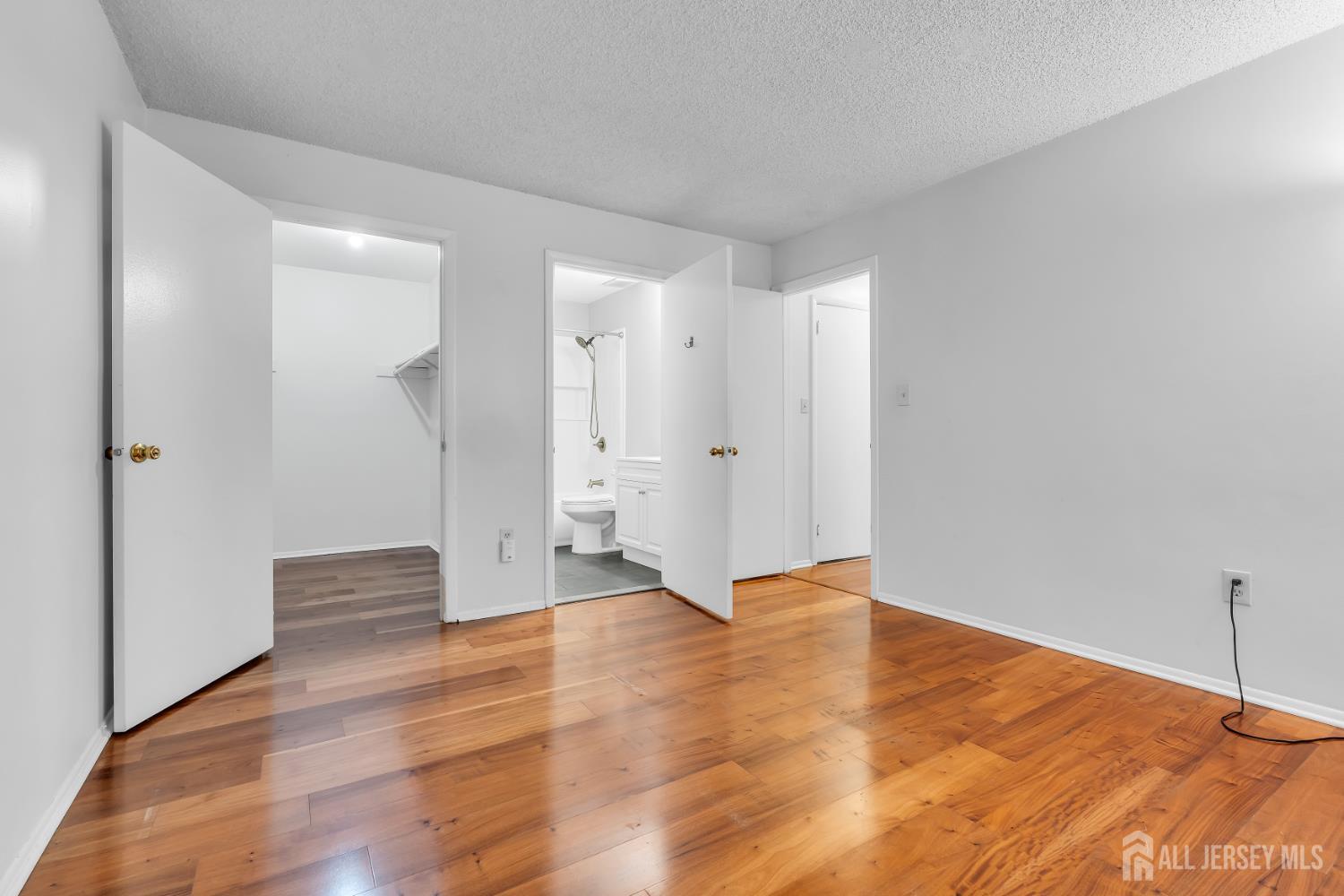 1719 Aspen Drive Plainsboro NJ 08536