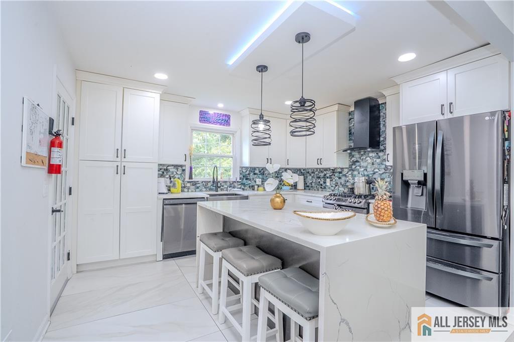 21 Pennington Avenue Colonia NJ 07067