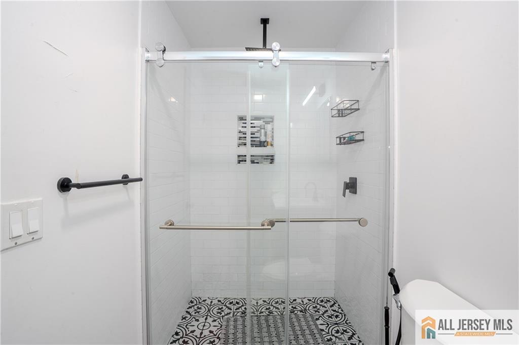 21 Pennington Avenue Colonia NJ 07067
