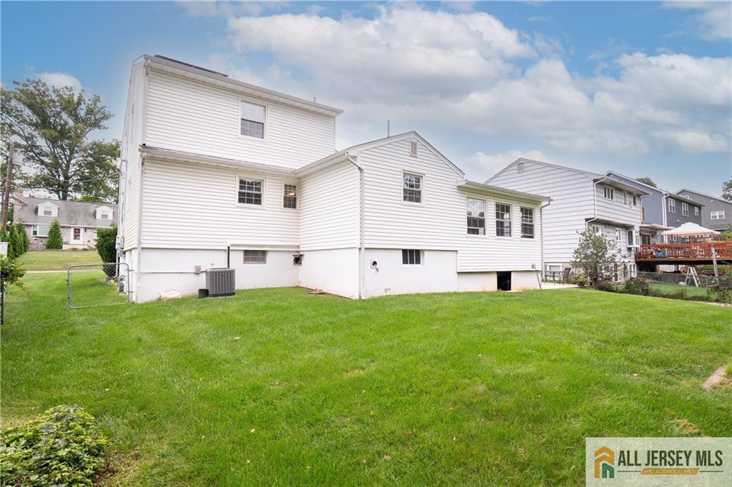 21 Pennington Avenue Colonia NJ 07067