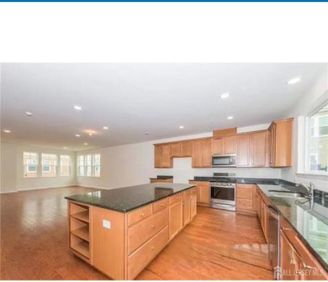 13 Bond Street North Brunswick NJ 08902