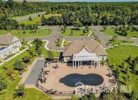 47 Abbey Road Tinton Falls NJ 07753