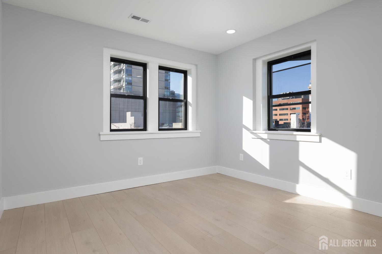 365 George Street New Brunswick NJ 08901