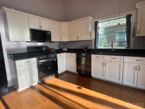 18 E Countryside Drive South Brunswick NJ 08540