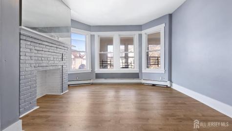 126 N 14th Street East Orange NJ 07017