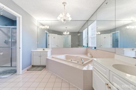 15 Wilmbelton Court Edison NJ 08820