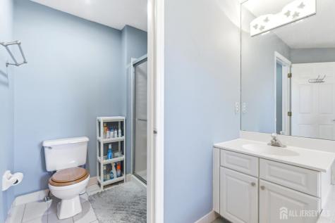 15 Wilmbelton Court Edison NJ 08820