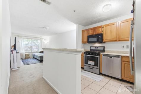 15 Wilmbelton Court Edison NJ 08820
