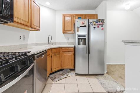 15 Wilmbelton Court Edison NJ 08820