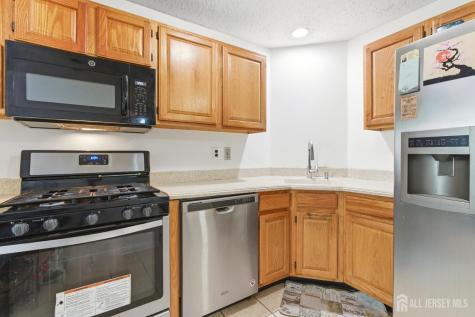 15 Wilmbelton Court Edison NJ 08820
