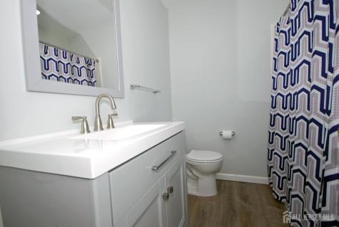21 Rosewood Court Sayreville NJ 08872