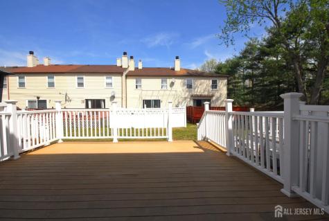 21 Rosewood Court Sayreville NJ 08872