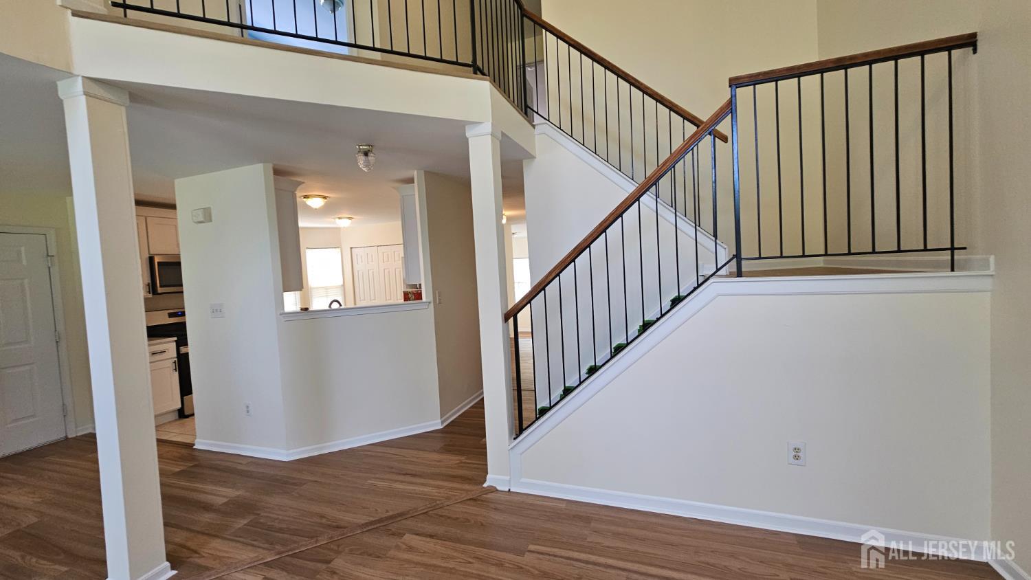 405 Cobblestone Court South Brunswick NJ 08852