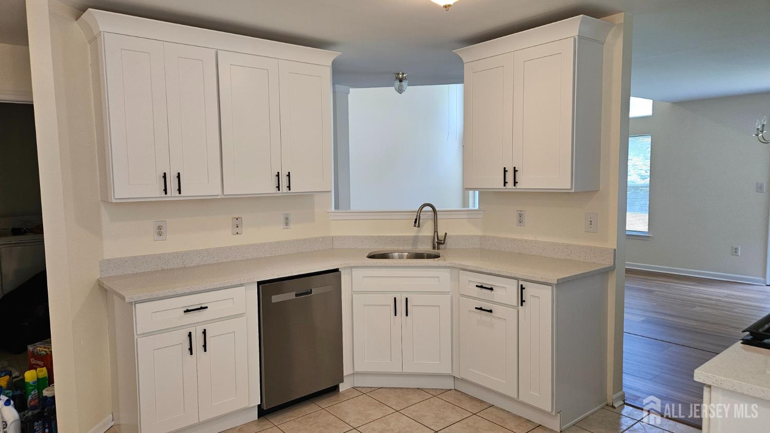 405 Cobblestone Court South Brunswick NJ 08852