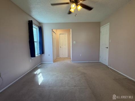 41 Lehavre Court Hamilton NJ 08619