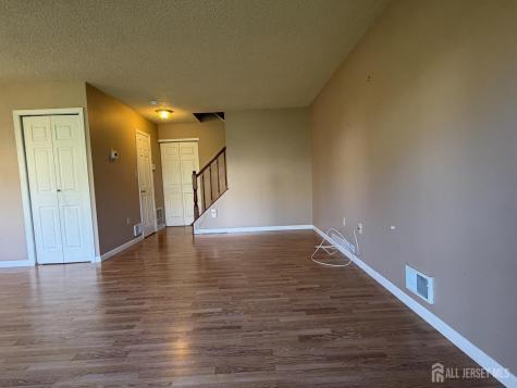 41 Lehavre Court Hamilton NJ 08619
