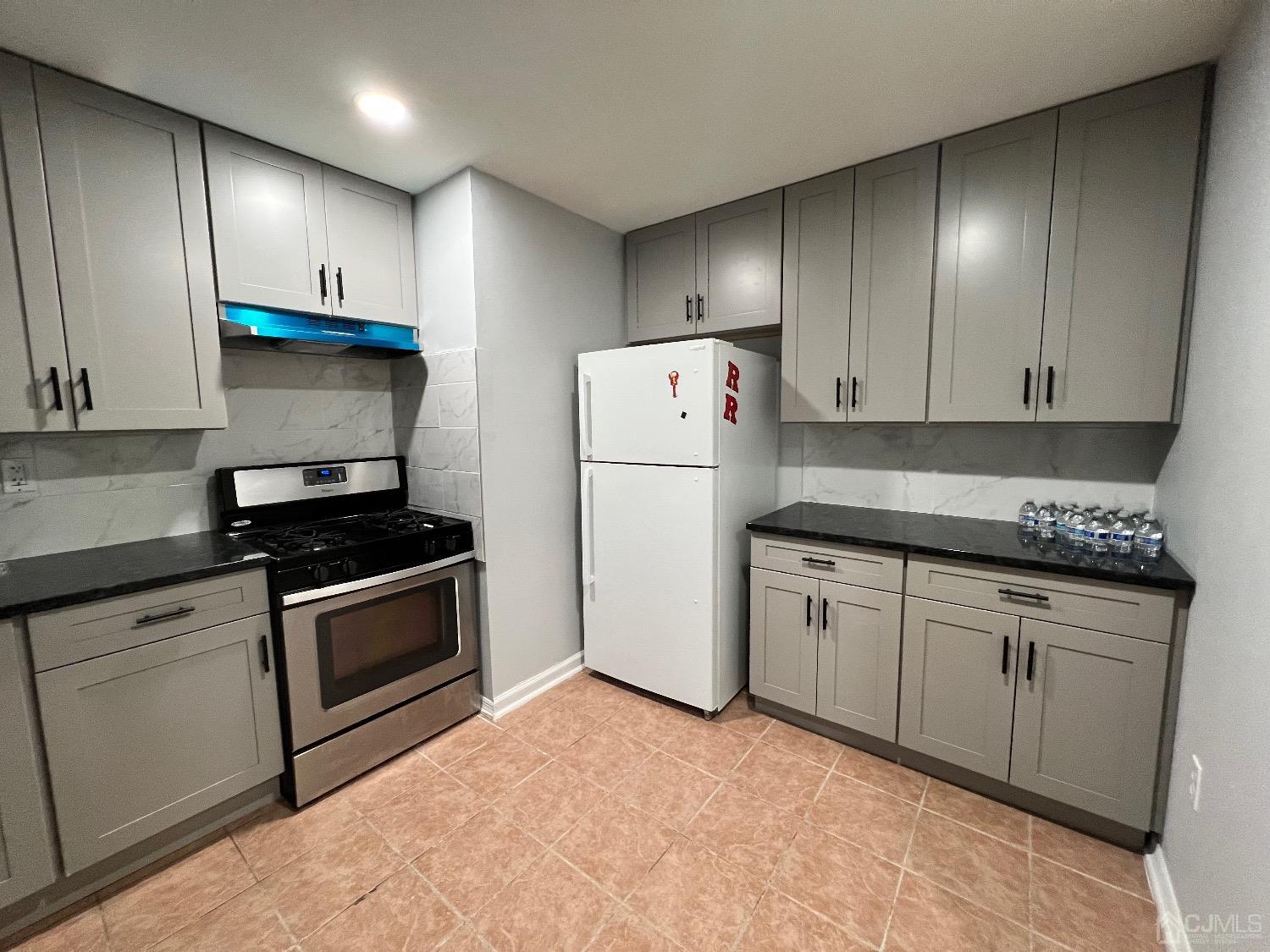 1103 N Oaks Boulevard North Brunswick NJ 08902