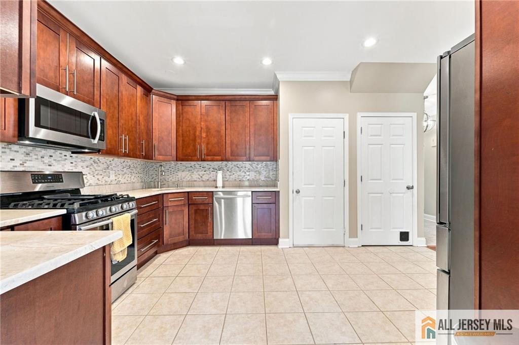 26 E Burgess Drive Piscataway NJ 08854