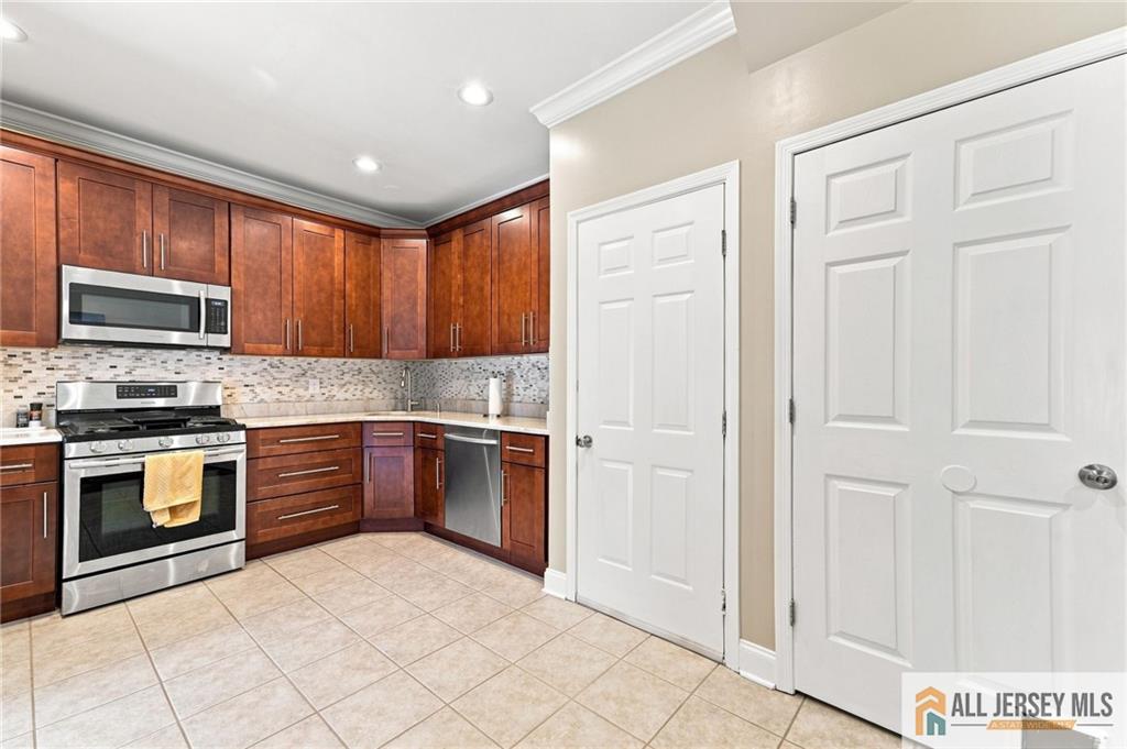 26 E Burgess Drive Piscataway NJ 08854