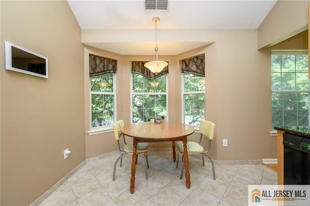 60 Waugh Court Bridgewater NJ 08807