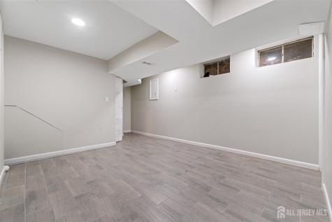 496 Westgate Drive Edison NJ 08820