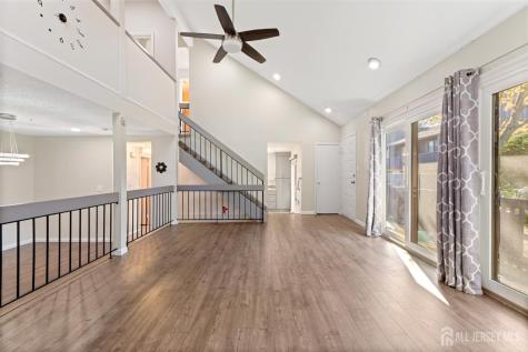 496 Westgate Drive Edison NJ 08820