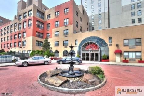 111 Mulberry Street Newark NJ 07102