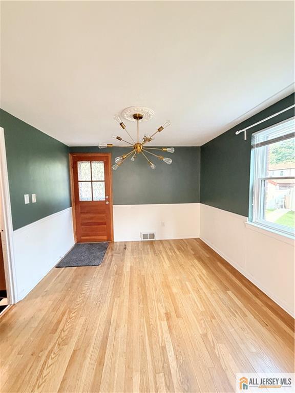 182 Newman Street Metuchen NJ 08840
