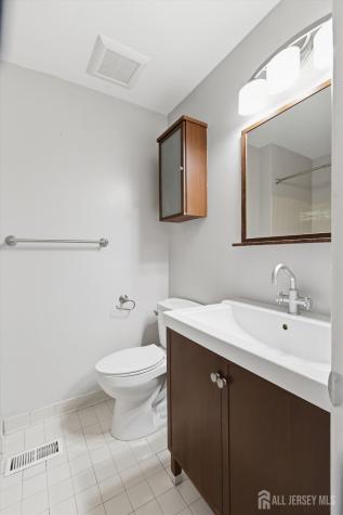 60 Hampshire Drive Plainsboro NJ 08536