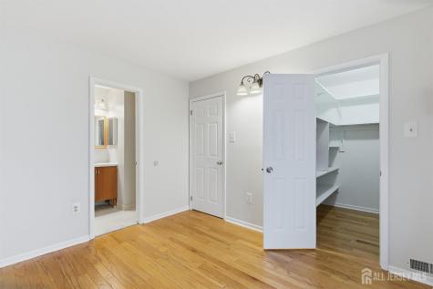 60 Hampshire Drive Plainsboro NJ 08536