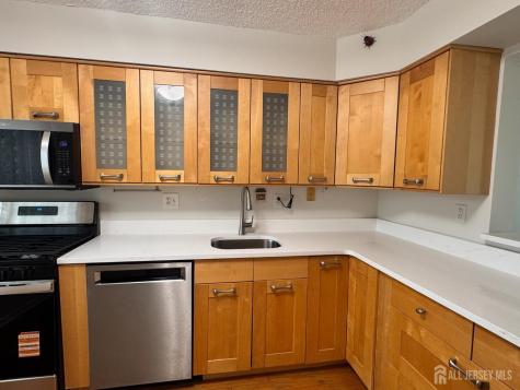 60 Hampshire Drive Plainsboro NJ 08536
