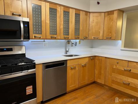 60 Hampshire Drive Plainsboro NJ 08536