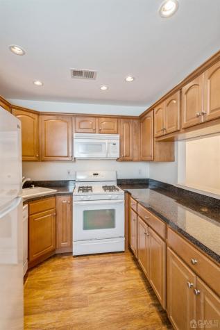 101 Quince Court Lawrence NJ 08648