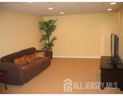 155 Vasser Drive Piscataway NJ 08854