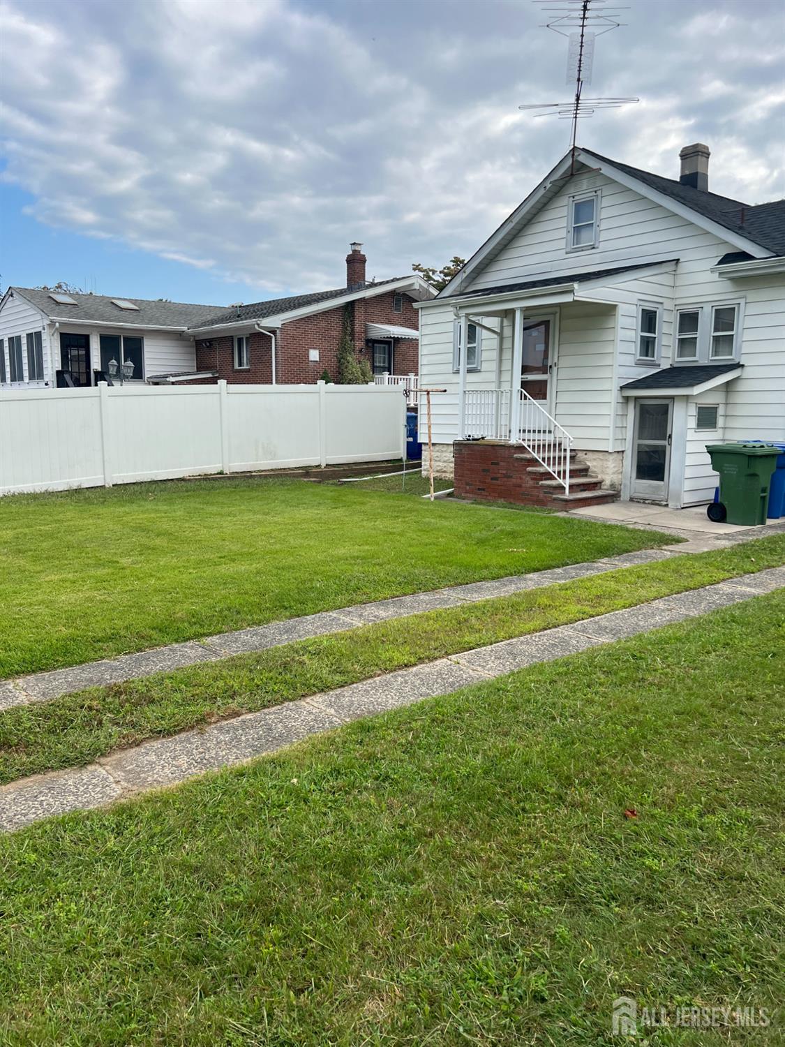 21 Pulaski Avenue Sayreville NJ 08872